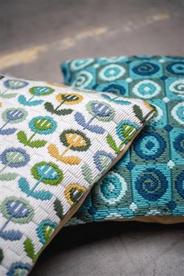 Kit Coussin au Point Lancé Bargello - Fleurs